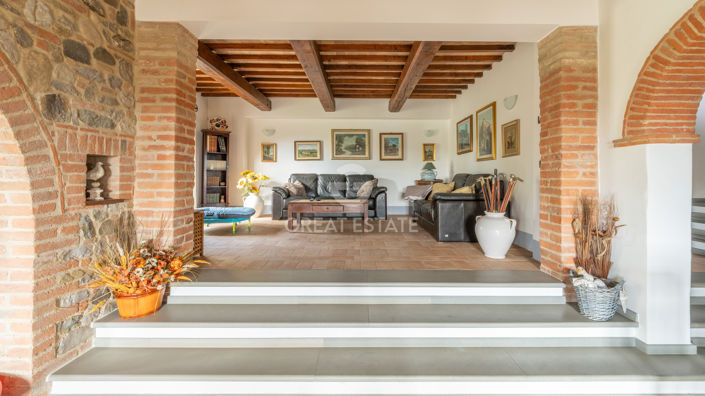 Image No.20-5 Bed Villa for sale