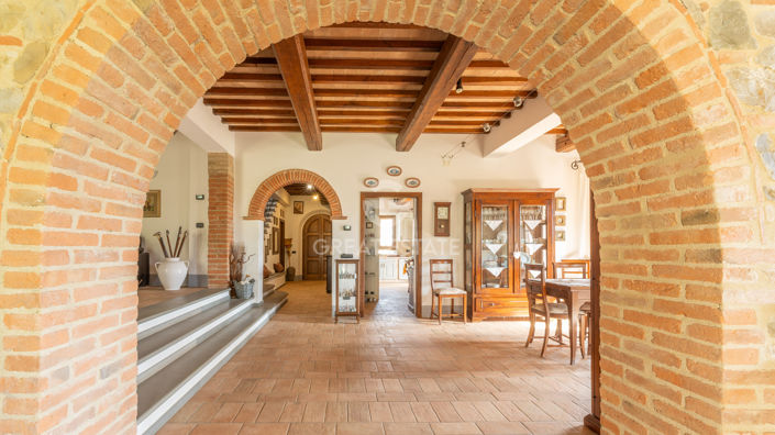 Image No.25-5 Bed Villa for sale