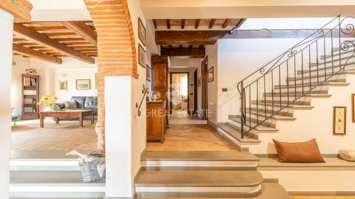 Image No.27-5 Bed Villa for sale