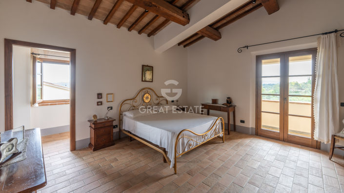 Image No.36-5 Bed Villa for sale