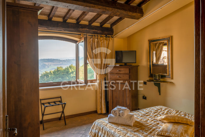 Image No.36-12 Bed Country House for sale