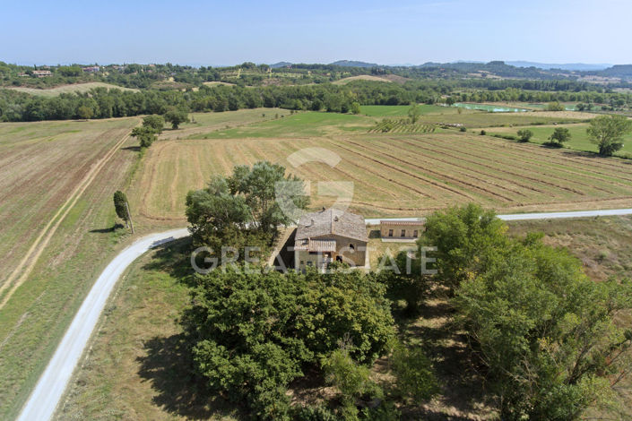 Image No.2-4 Bed Country House for sale