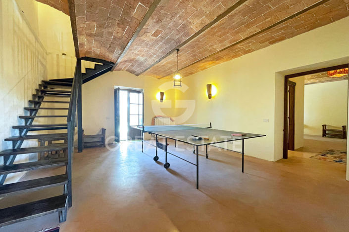 Image No.24-4 Bed Country House for sale