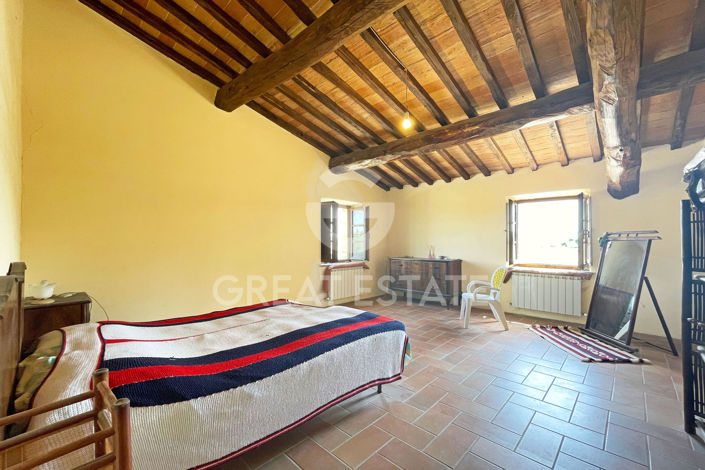 Image No.30-4 Bed Country House for sale