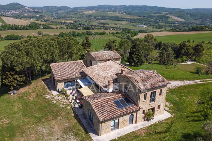 Image No.13-2 Bed Country House for sale