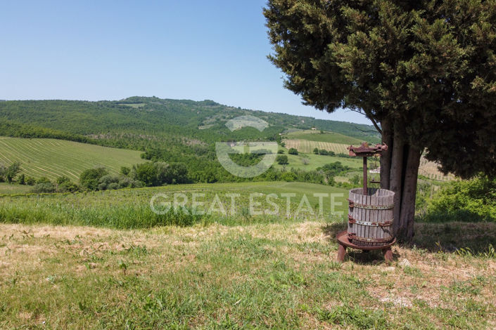 Image No.16-2 Bed Country House for sale