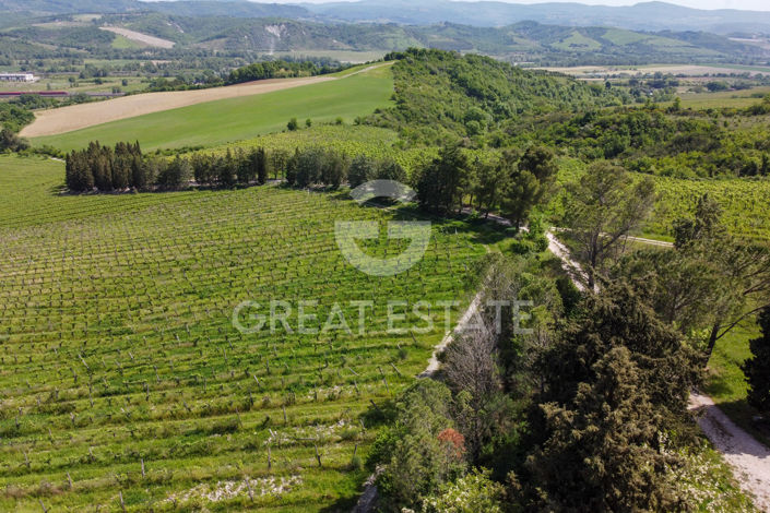 Image No.20-2 Bed Country House for sale