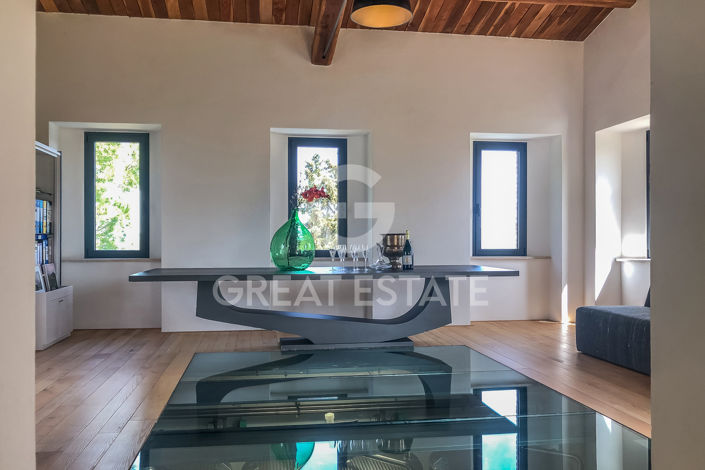 Image No.27-2 Bed Country House for sale