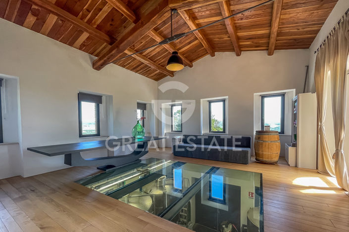 Image No.28-2 Bed Country House for sale