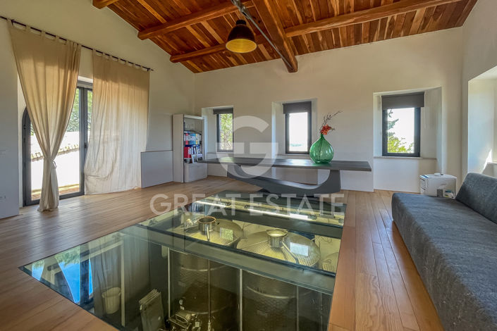 Image No.29-2 Bed Country House for sale