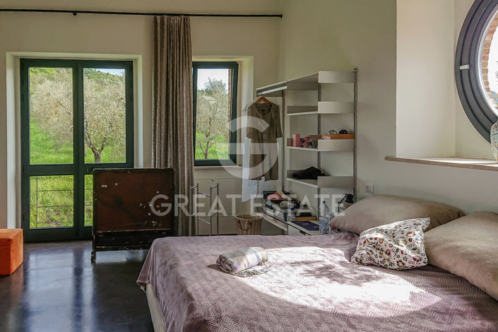 Image No.30-2 Bed Country House for sale