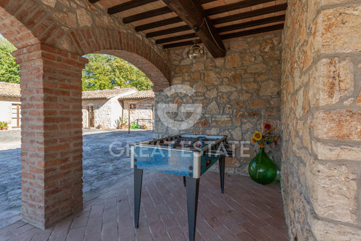 Image No.13-4 Bed Country House for sale