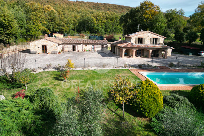 Image No.18-4 Bed Country House for sale