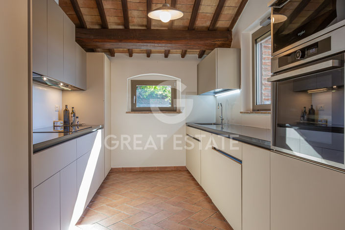 Image No.23-4 Bed Country House for sale