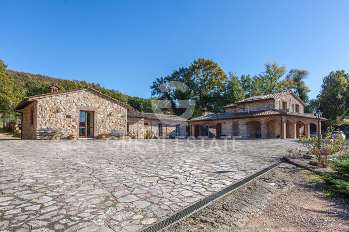 Image No.3-4 Bed Country House for sale