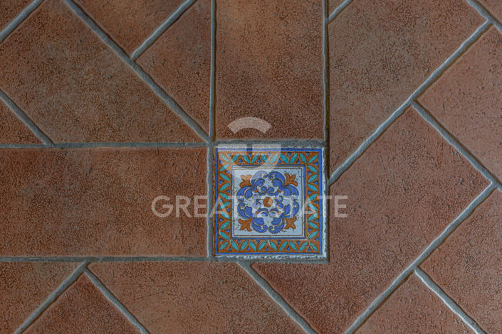 Image No.31-4 Bed Country House for sale