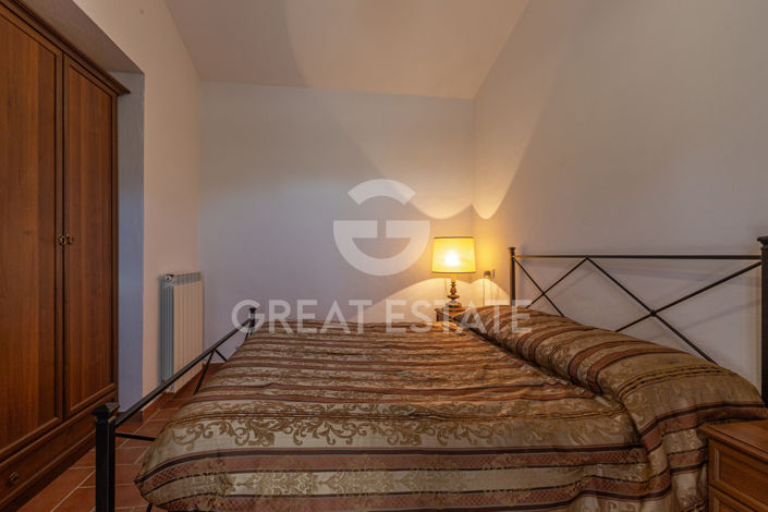 Image No.39-4 Bed Country House for sale