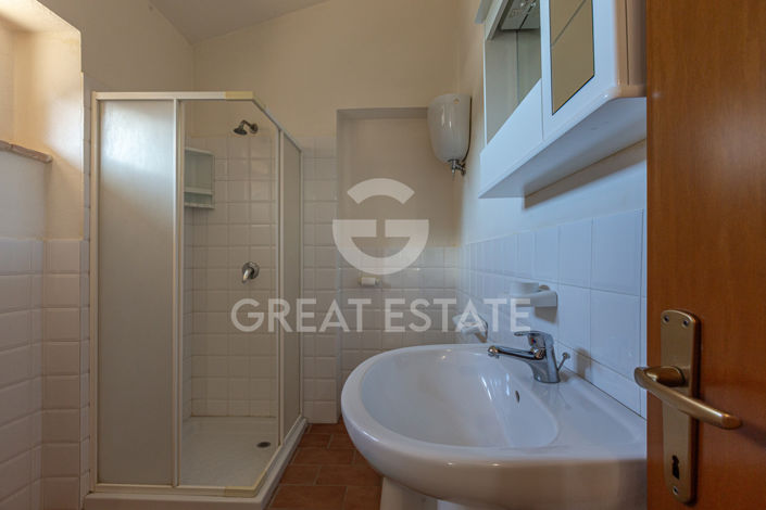 Image No.40-4 Bed Country House for sale