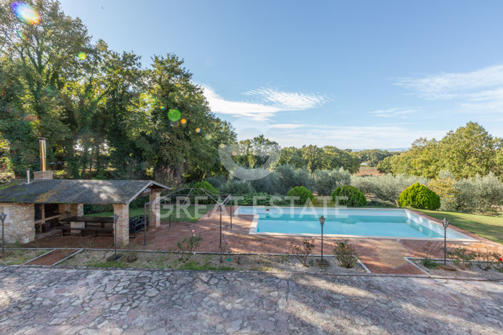 Image No.42-4 Bed Country House for sale