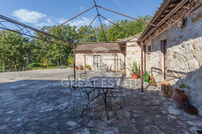 Image No.8-4 Bed Country House for sale