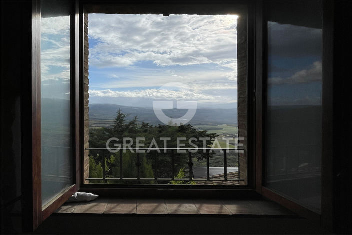 Image No.20-2 Bed Property for sale