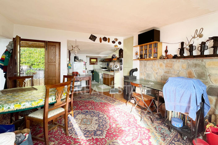 Image No.6-2 Bed Property for sale