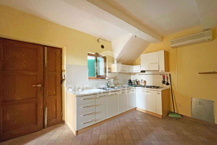 Image No.7-2 Bed Property for sale