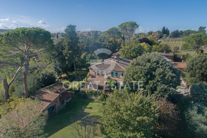 Image No.8-5 Bed Country House for sale