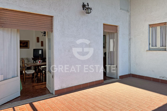 Image No.10-3 Bed Country House for sale