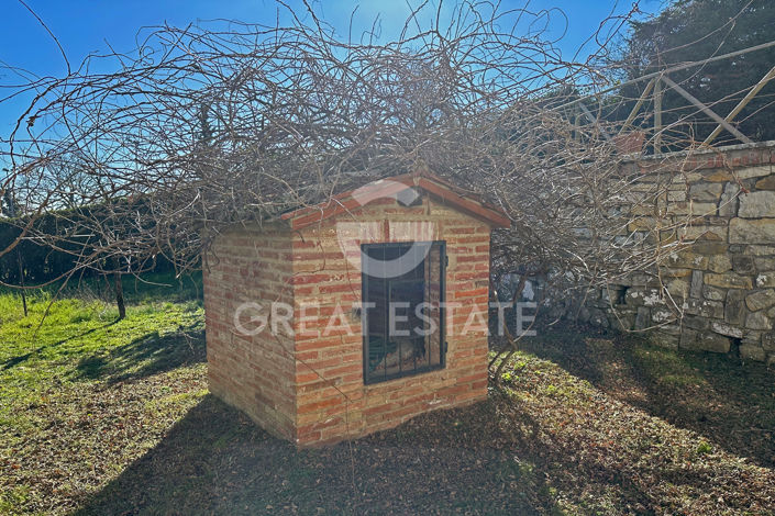 Image No.12-3 Bed Country House for sale