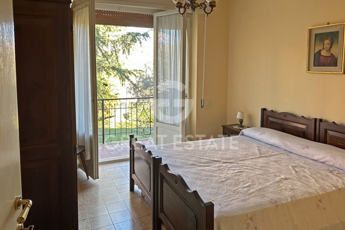 Image No.16-3 Bed Country House for sale