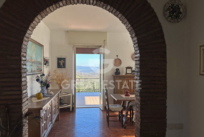 Image No.6-3 Bed Country House for sale