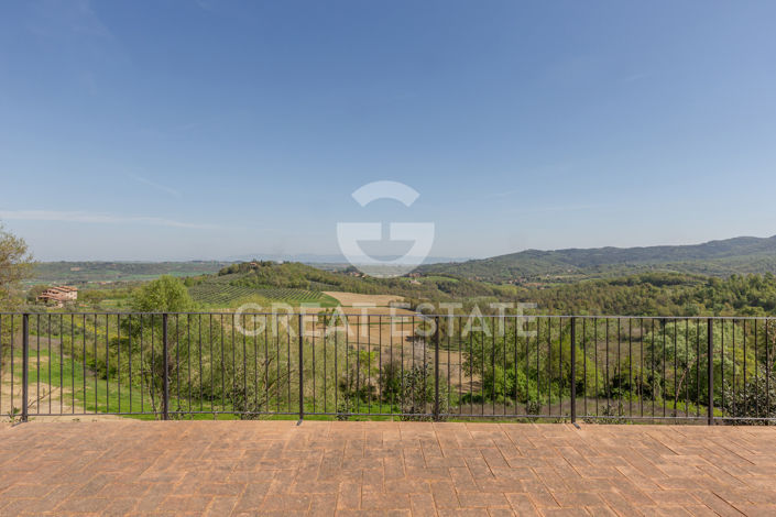 Image No.15-7 Bed Country House for sale