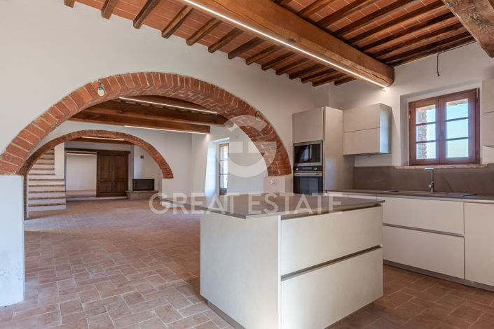 Image No.23-7 Bed Country House for sale