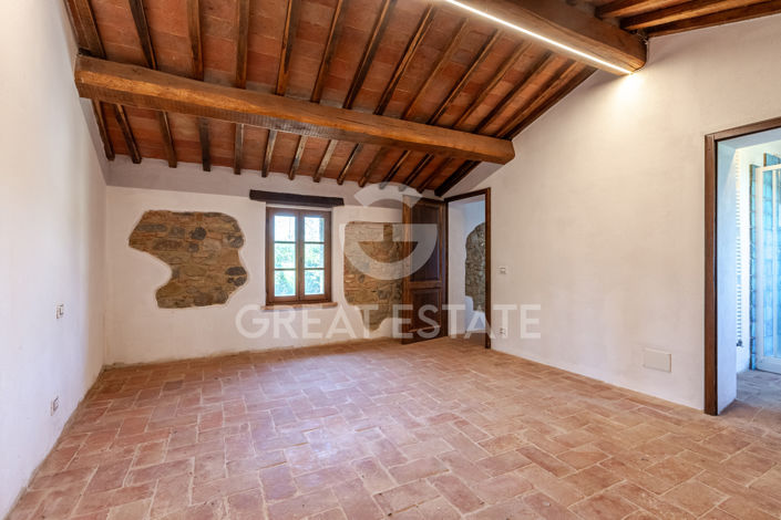 Image No.32-7 Bed Country House for sale