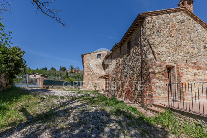 Image No.9-7 Bed Country House for sale