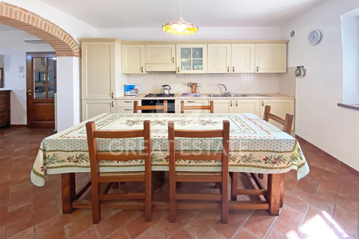 Image No.6-Maison de campagne de 4 chambres à vendre à Cortona