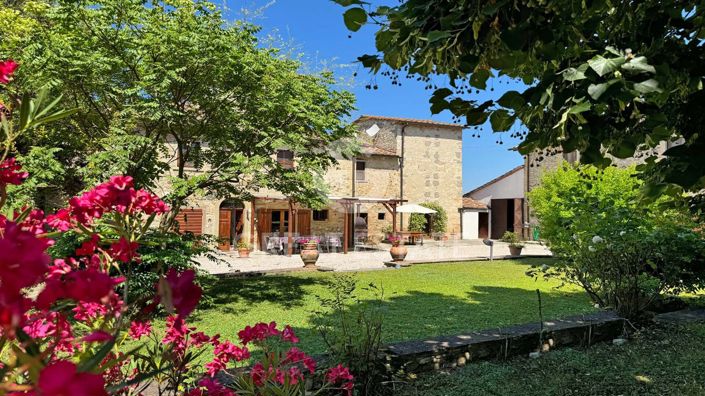 Image No.13-Maison de campagne de 7 chambres à vendre à Anghiari