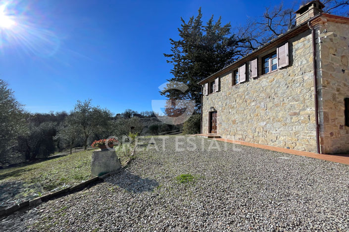 Image No.4-Maison de campagne de 2 chambres à vendre à Radicofani