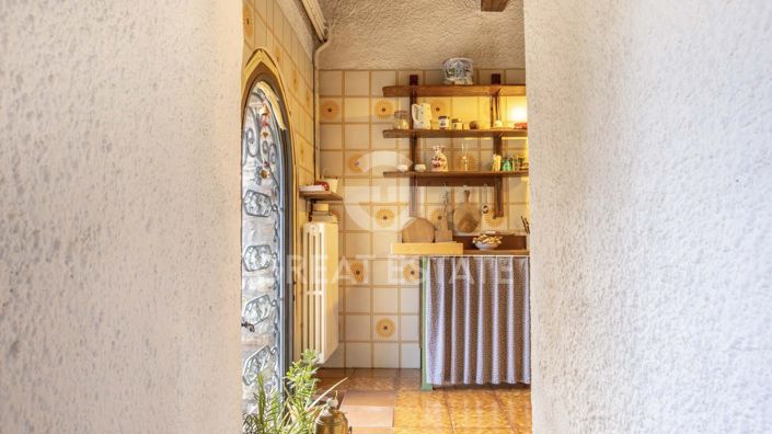 Image No.22-4 Bed Country House for sale