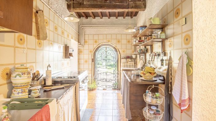 Image No.24-4 Bed Country House for sale