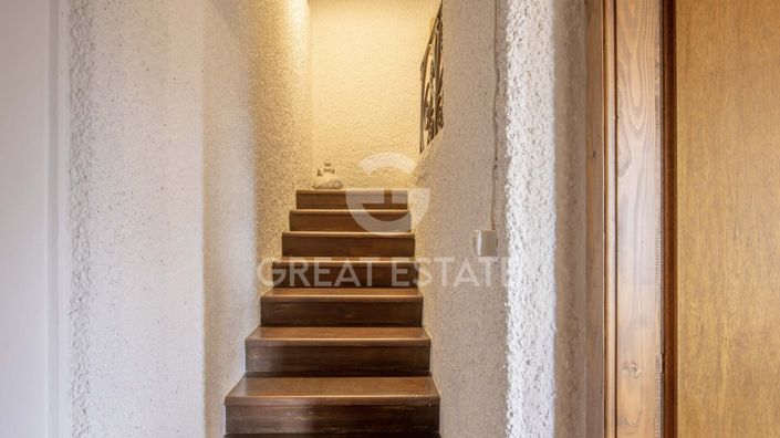 Image No.26-4 Bed Country House for sale