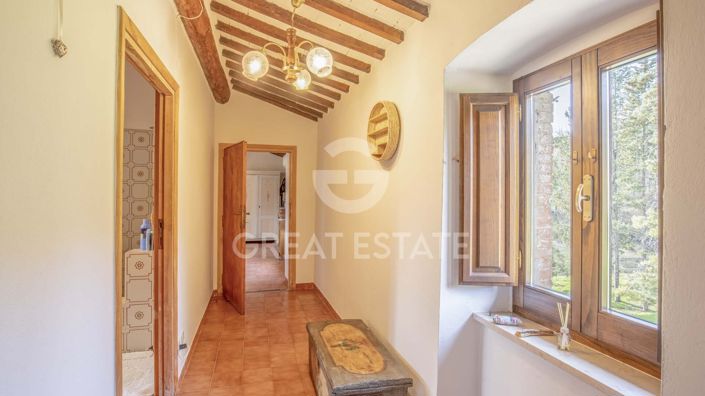 Image No.29-4 Bed Country House for sale