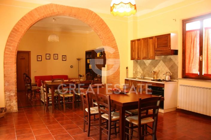 Image No.2-10 Bed Country House for sale