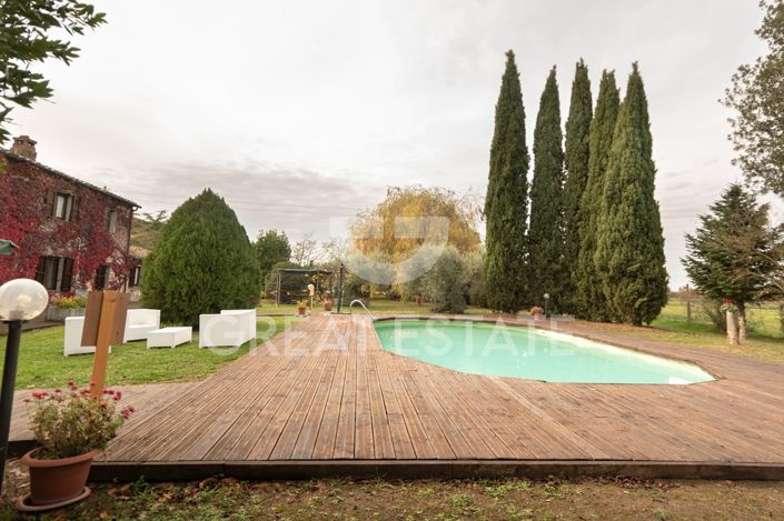 Image No.7-10 Bed Country House for sale