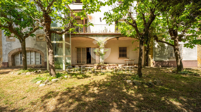 Image No.16-10 Bed Country House for sale