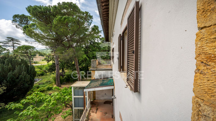 Image No.18-10 Bed Country House for sale