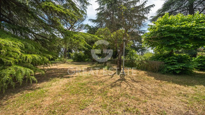 Image No.23-10 Bed Country House for sale