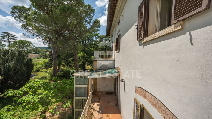 Image No.33-10 Bed Country House for sale