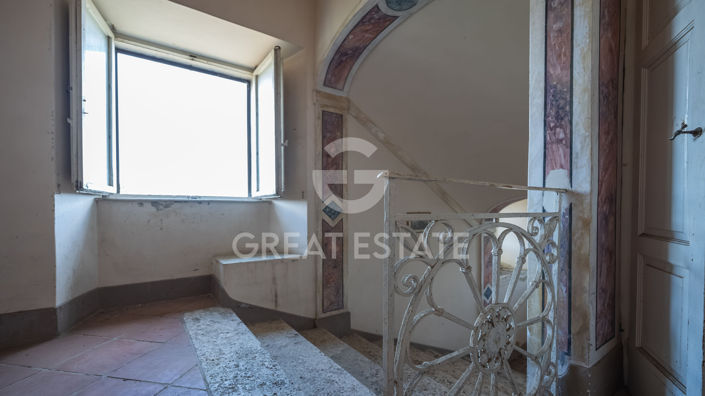 Image No.37-10 Bed Country House for sale